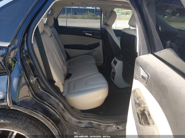 Ford Edge Titanium
