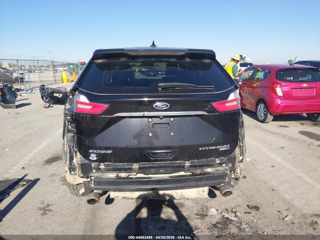 Ford Edge Titanium
