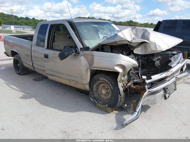 Salvage Chevrolet C1500 Image