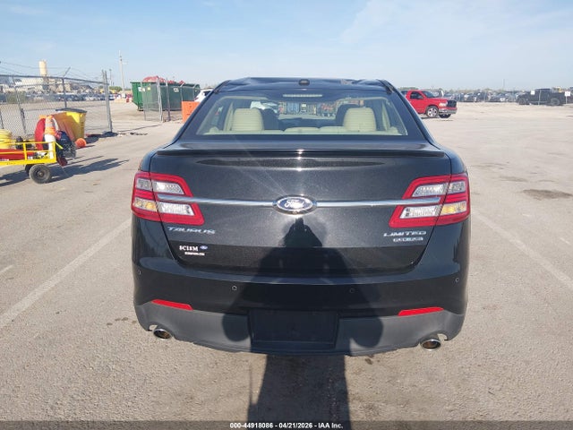 Ford Taurus Limited
