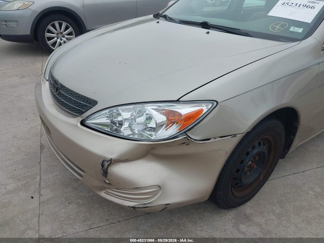 Toyota Camry Le