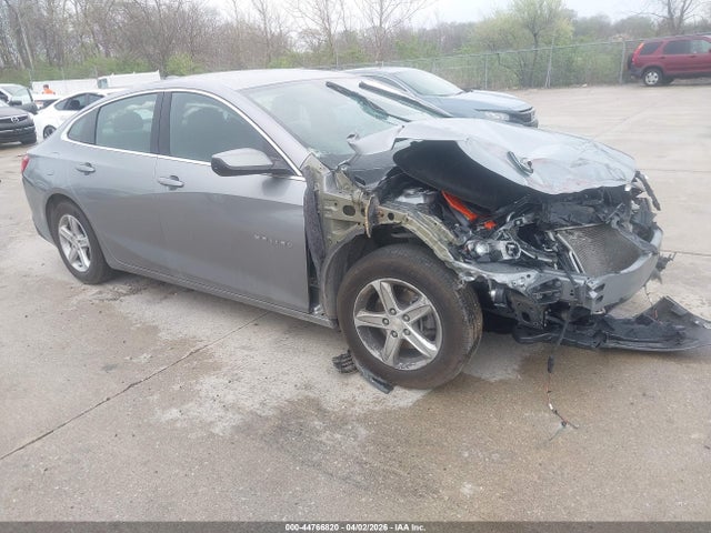 Salvage Chevrolet Malibu Image