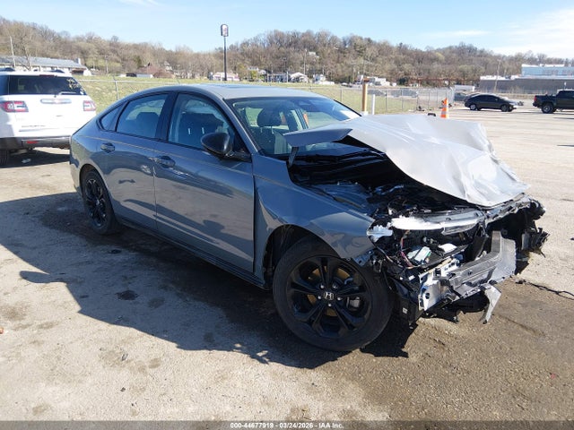 Salvage Honda Accord Image