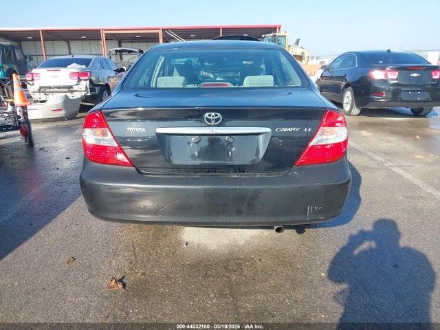 Toyota Camry Le