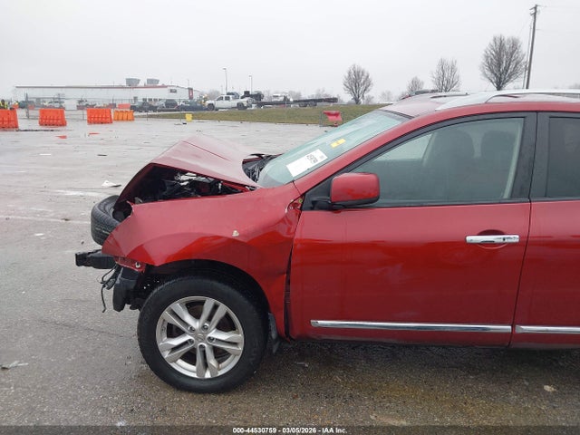 Nissan Rogue Sv
