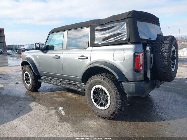 Ford Bronco Outer Banks