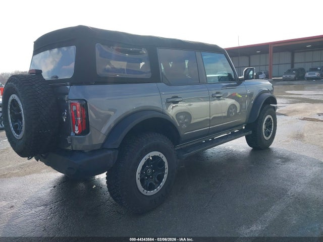 Ford Bronco Outer Banks