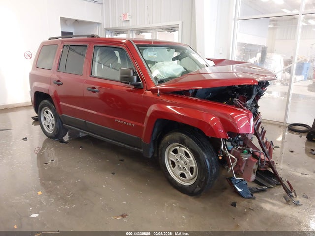 Salvage Jeep Patriot Image