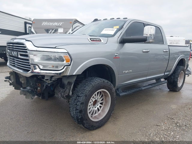 Ram 2500 Laramie  4x4 6'4 Box