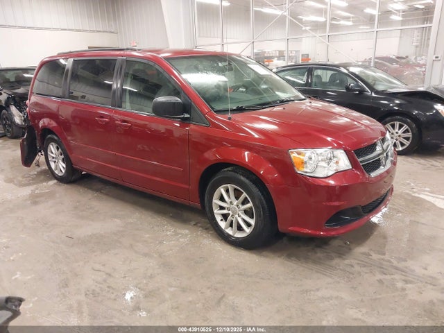 Salvage Dodge Grand Caravan Image