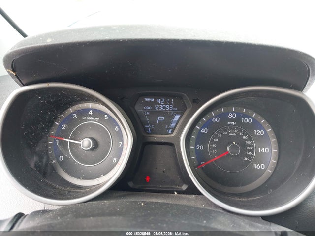 Hyundai ELANTRA Gls