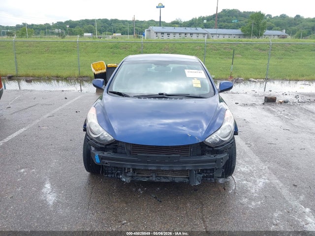 Hyundai ELANTRA Gls