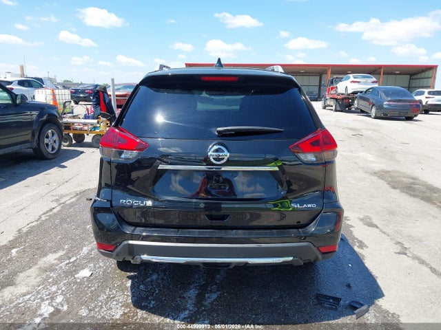 Nissan Rogue Sv