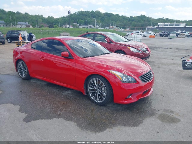 Salvage INFINITI G37x Image
