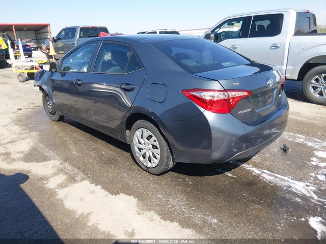 Toyota Corolla Le
