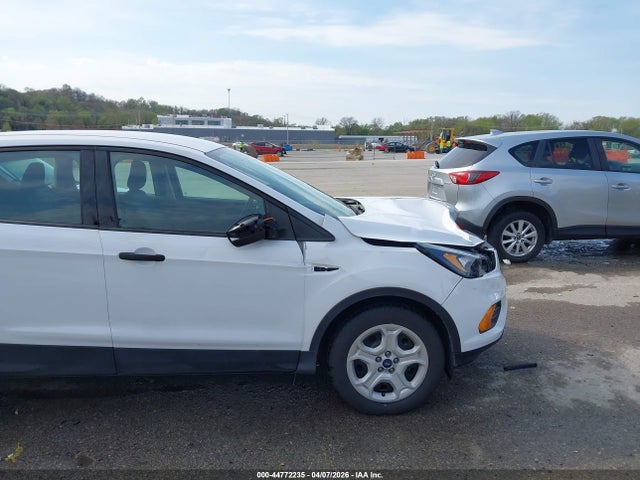 Ford Escape S