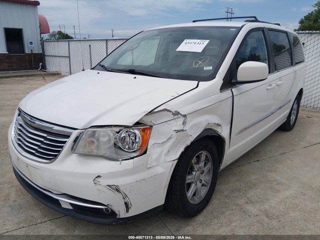 Chrysler Town & Country Touring
