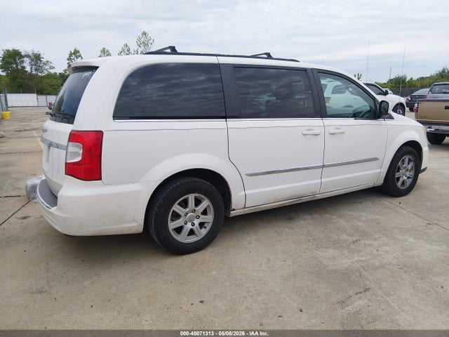 Chrysler Town & Country Touring