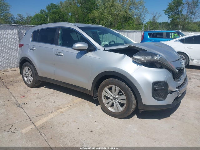 Salvage Kia Sportage Image