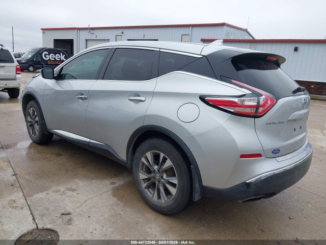 Nissan Murano S