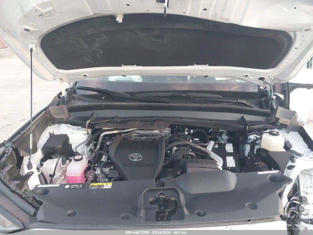 Toyota Grand Highlander Limited