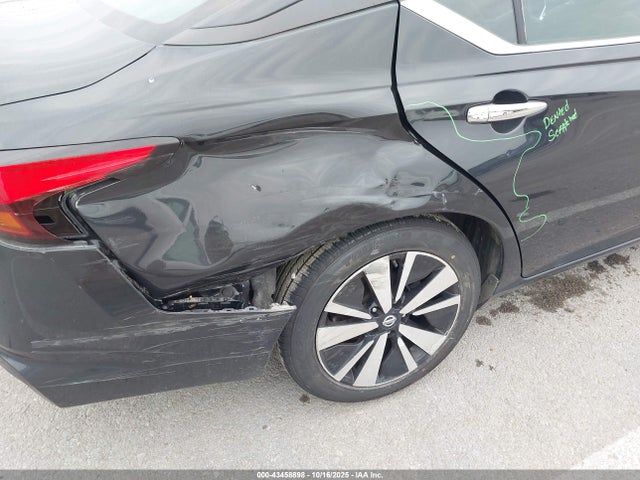 Nissan Altima Sv Fwd