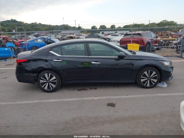 Nissan Altima Sv Fwd