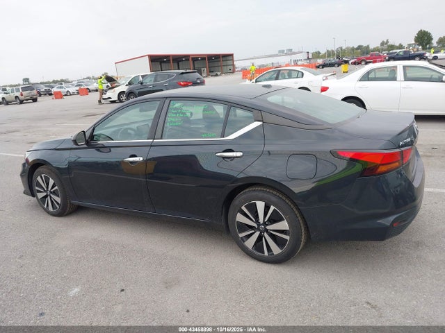 Nissan Altima Sv Fwd