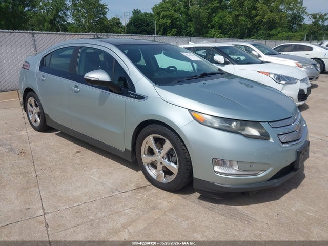 Salvage Chevrolet Volt Image