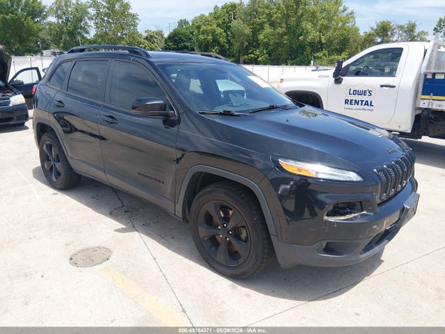 Salvage Jeep Cherokee Image
