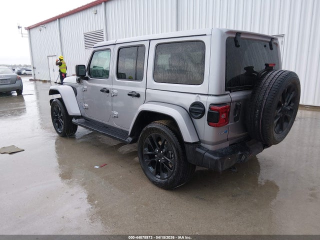Jeep Wrangler Unlimited Sahara 4x4