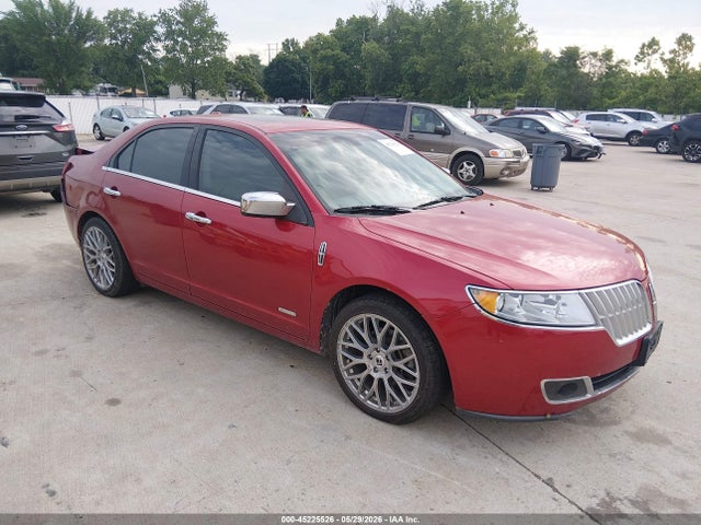 Salvage Lincoln MKZ Hybrid Image