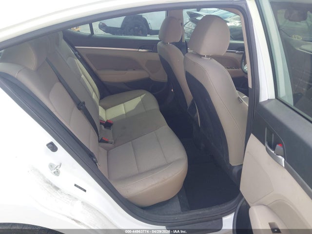 Hyundai ELANTRA Value Edition