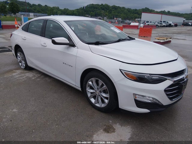 Salvage Chevrolet Malibu Image