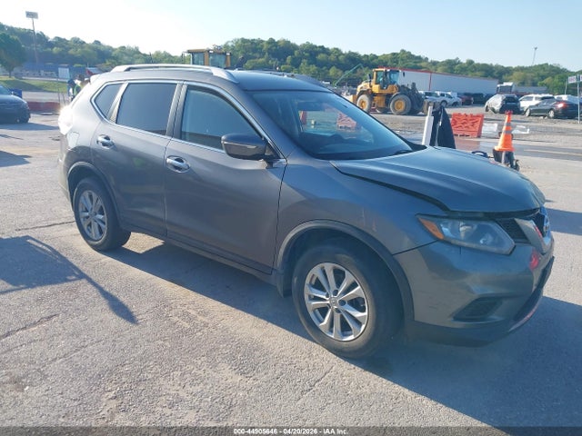 Salvage Nissan Rogue Image