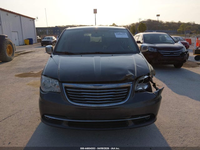 Chrysler Town & Country Touring-l