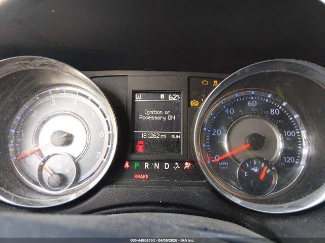 Chrysler Town & Country Touring-l