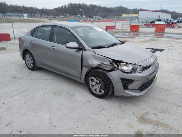 Salvage Kia Rio Image