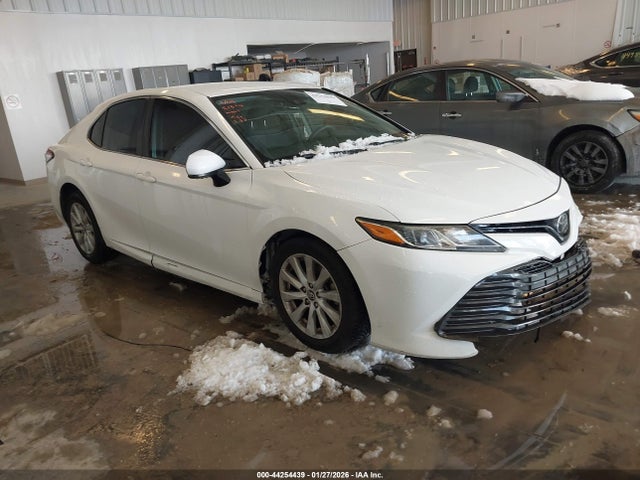 Salvage Toyota Camry Image