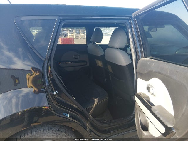 Kia Soul +