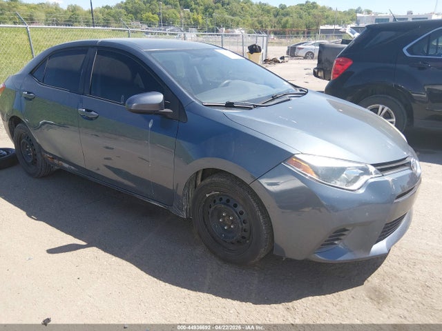 Salvage Toyota Corolla Image