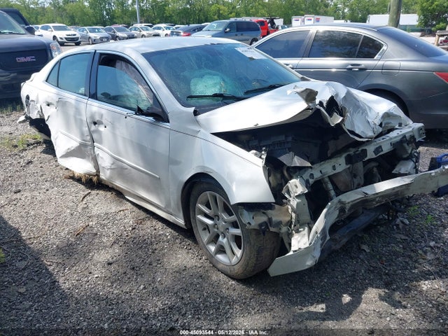 Salvage Chevrolet Malibu Image