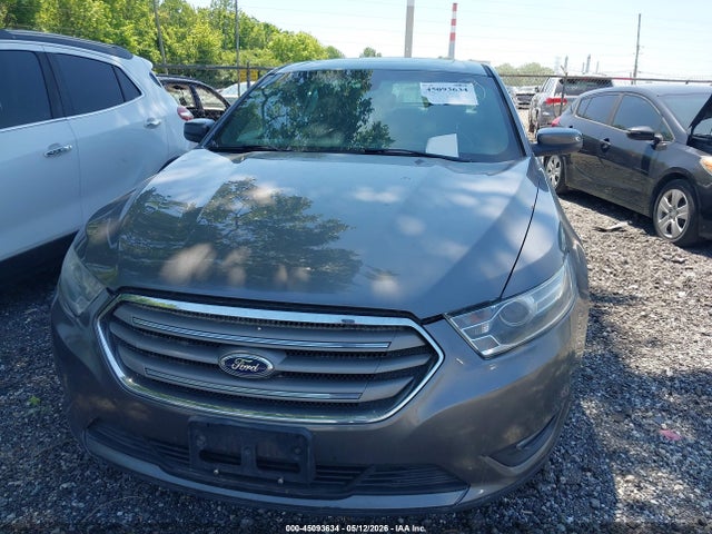 Ford Taurus Sel