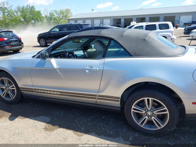 Ford Mustang V6 Premium