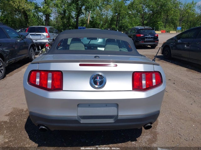 Ford Mustang V6 Premium