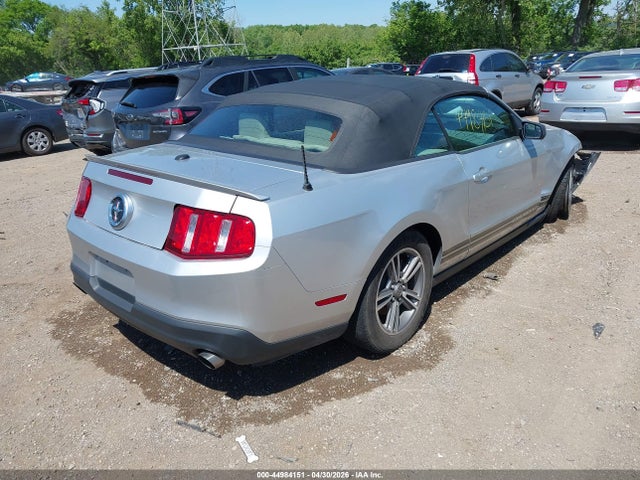 Ford Mustang V6 Premium