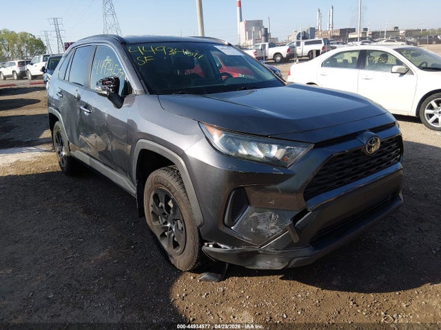 Salvage Toyota RAV4 Image