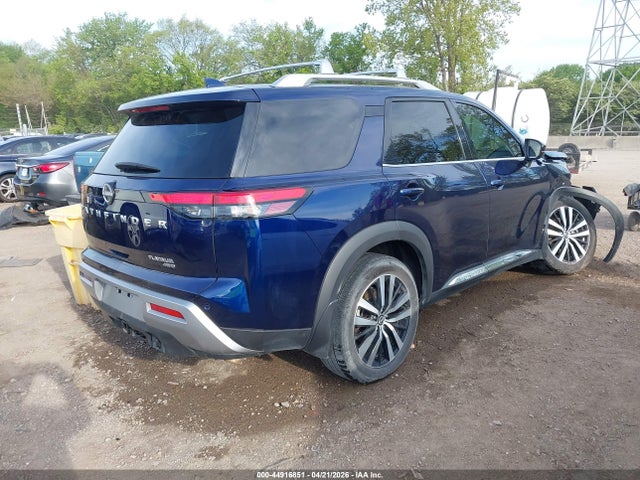 Nissan Pathfinder Platinum 4wd