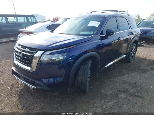 Nissan Pathfinder Platinum 4wd