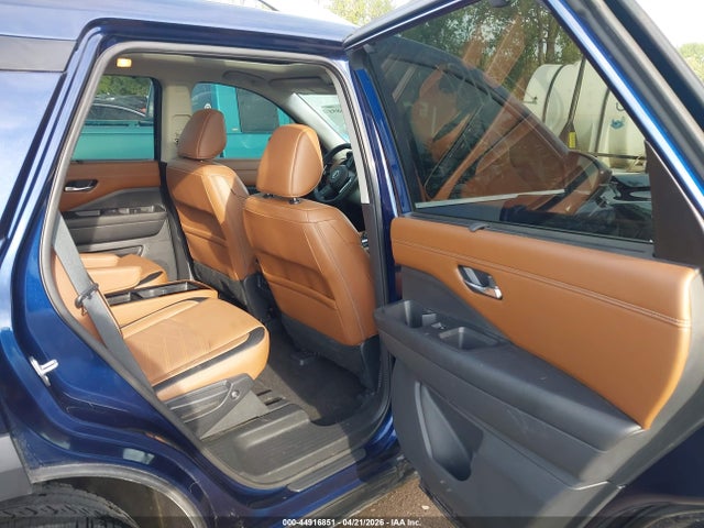 Nissan Pathfinder Platinum 4wd